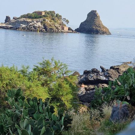 Апартаменты Camera Luna Fronte Mare Aci Trezza Ачи Костелло Экстерьер фото